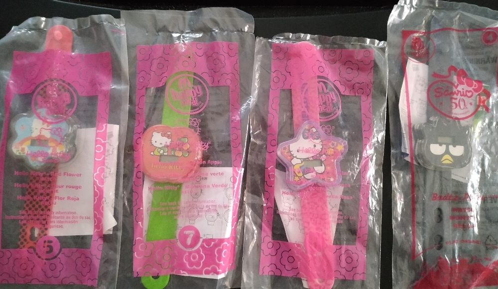 🚫SOLD🚫 4 Collectable Hello Kitty Sanrio Watches